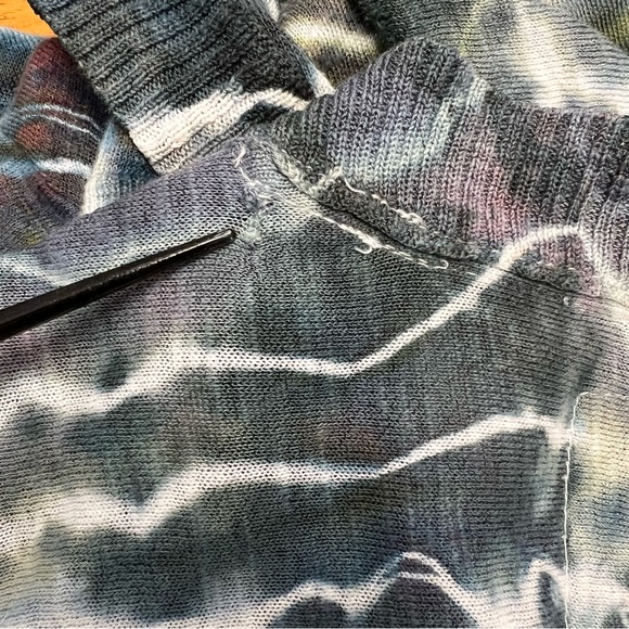 AMERICAN EAGLE Custom Tie Dye Dolman Cardigan - Picture 6 of 7